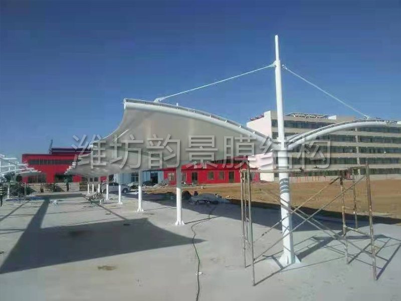 膜結(jié)構(gòu)車棚